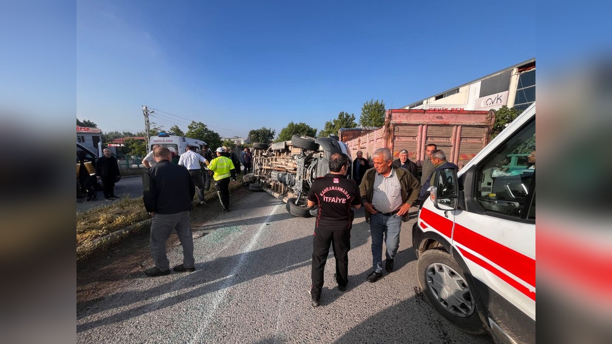 Kahramanmaraş'ta İşçi Servisi Kazası: 12 Yaralı