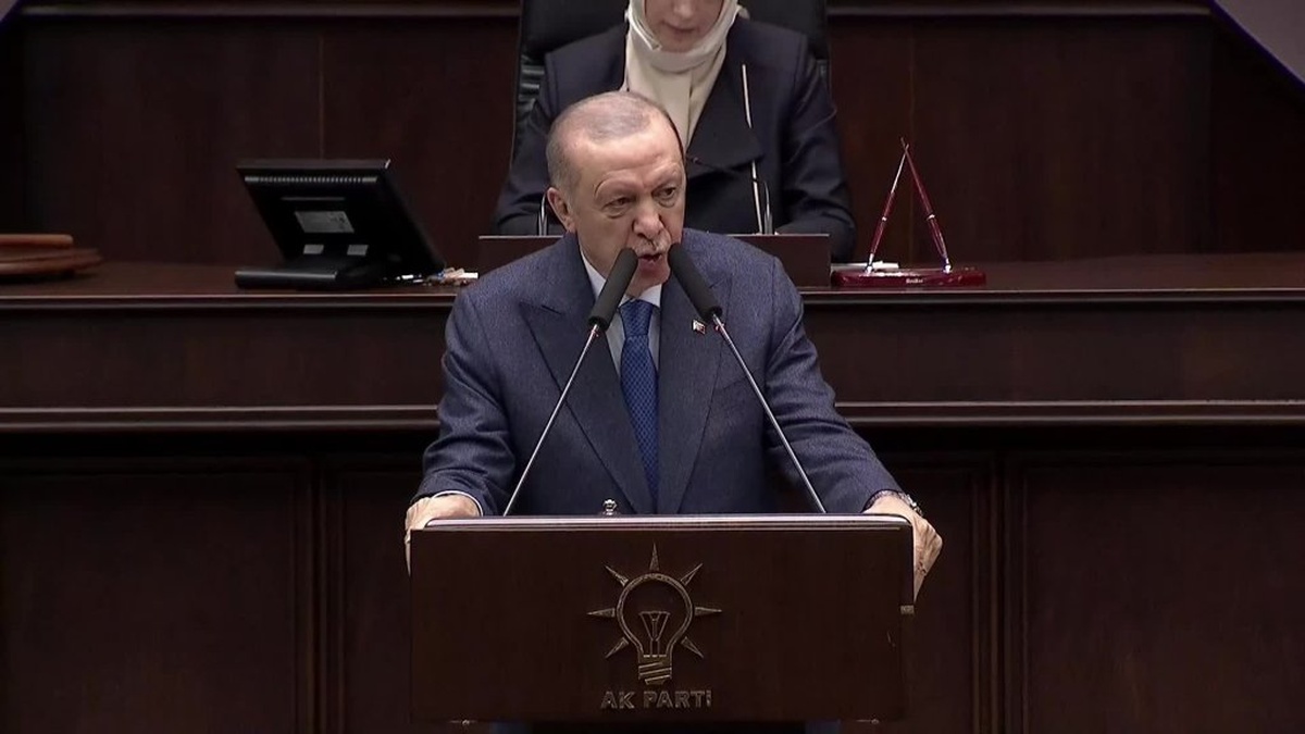 Erdoğan: PKK'nın fesih kararı hayati önem taşıyor, terörün devri kapandı
