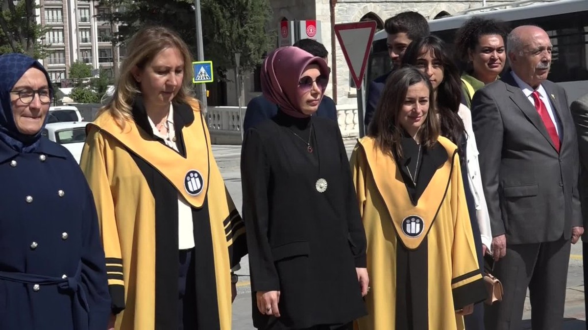 Malatya'da Eczacılık Günü kutlaması: İlaçta dışa bağımlılık vurgusu