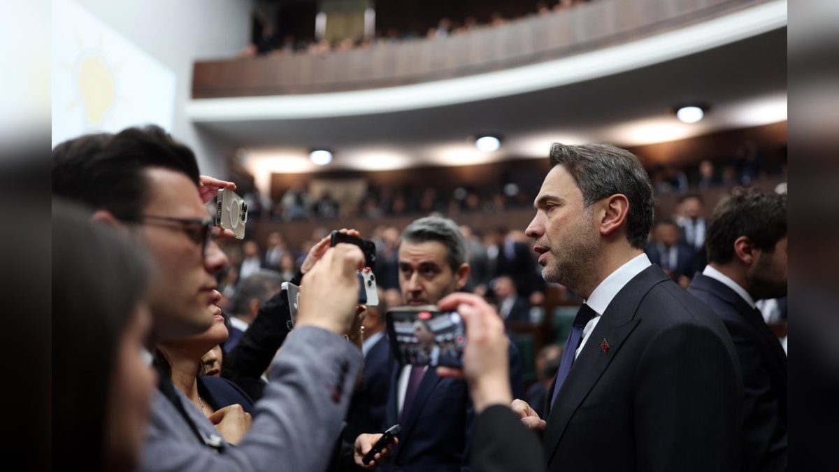 Bayraktar: Suriye'ye Elektrik İhracatı Üç Katına Çıkarılacak