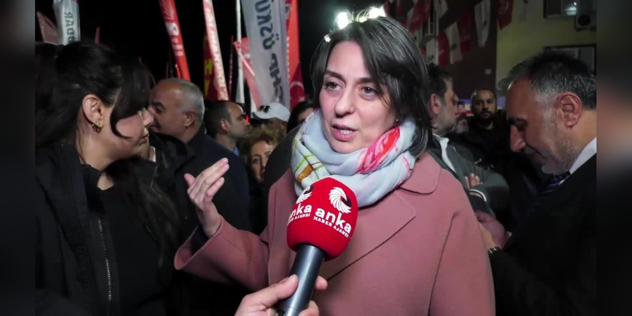 CHP'li Dedetaş: "Milletimiz her çarşamba emanete sahip çıkıyor"