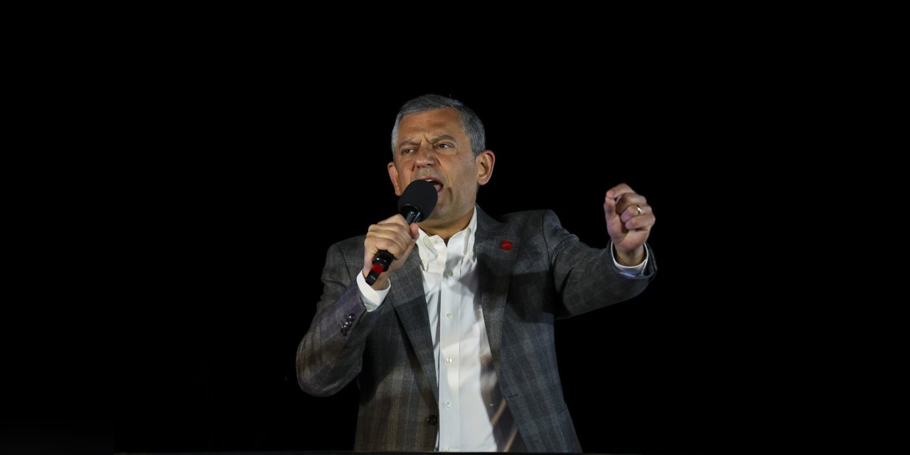 Özgür Özel Silivri'de: 'Silivri'yi Özgürlükler ve Demokrasi Müzesi Yapacağız'