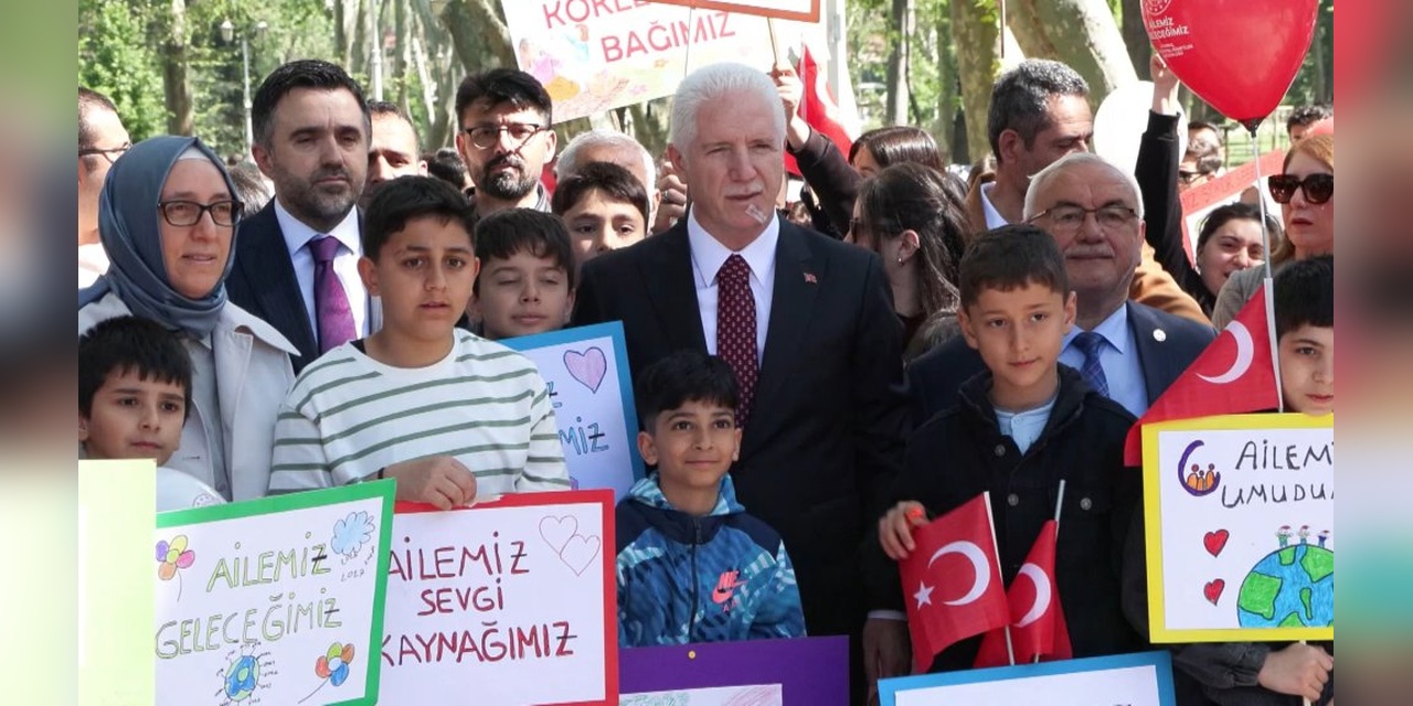 81 İlde Eş Zamanlı "Aile Yılı Yürüyüşü": Vali Gül, Aile Gücünün Önemini Vurguladı