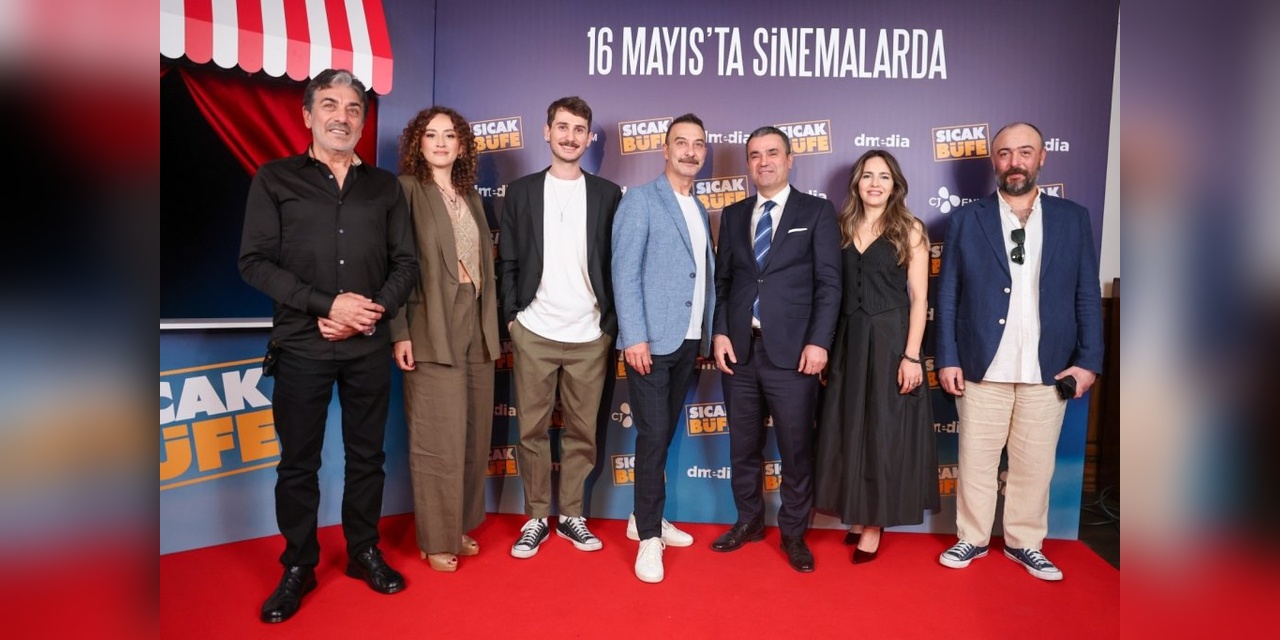 Sıcak Büfe filmi özel gösterimiyle izleyiciyle buluştu