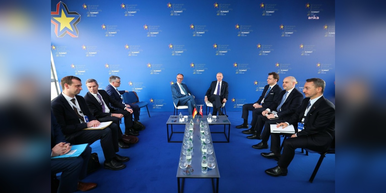 Erdoğan, Arnavutluk'ta Merz ile Görüştü: Türkiye-Almanya İş Birliği Vurgulandı