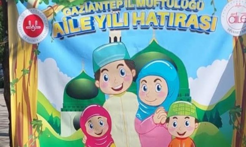 CHP'li vekilden aile festivali afişine sert tepki
