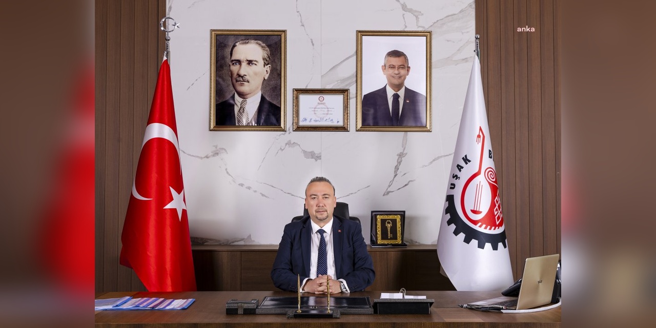 Uşak Belediye Başkanı Yalım, 19 Mayıs'ı Kutladı: "Bütün ümidim gençliktedir"