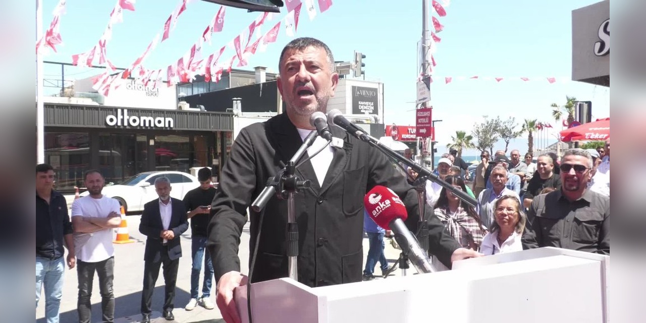 CHP'nin Güzelbahçe İlçe Başkanlığı Açıldı: Ağbaba, Deprem Sonrası Güzelbahçe'nin Desteğini Anlattı