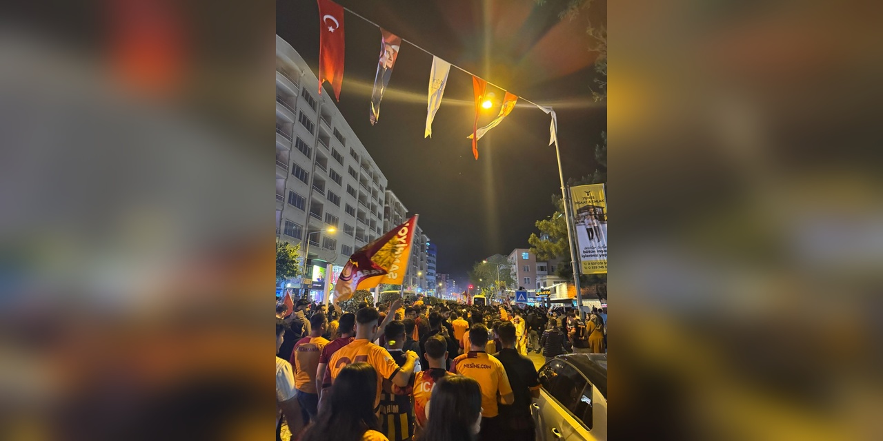 Galatasaray'ın 25. Şampiyonluğu Niğde'de Coşkuyla Kutlandı