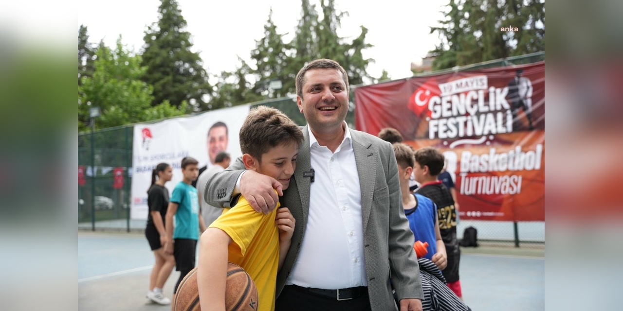 Torbalı'da 19 Mayıs Gençlik Festivali renkli görüntülere sahne oldu