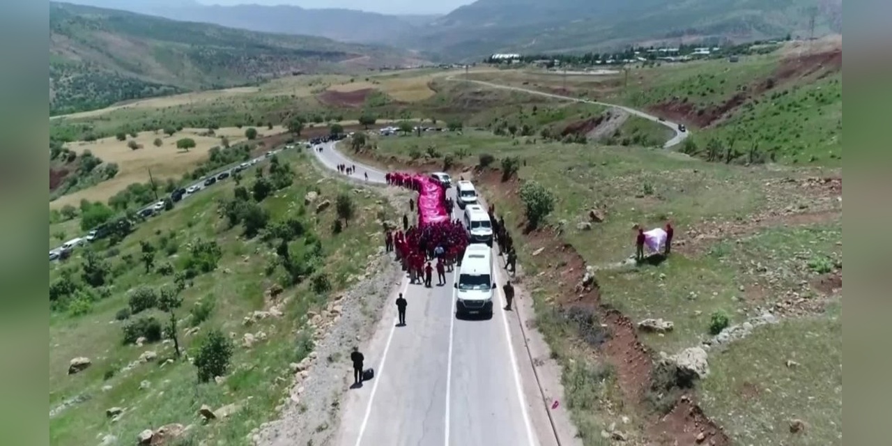 Kurtulmuş, Gabar'daki petrol sahasını 'tam bağımsızlık simgesi' olarak nitelendirdi