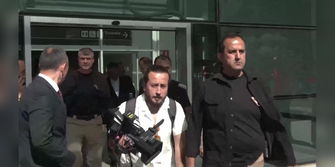 Özel, İzmir'de İmamoğlu mitinginde: 19 Mayıs'a özel anlam yüklendi