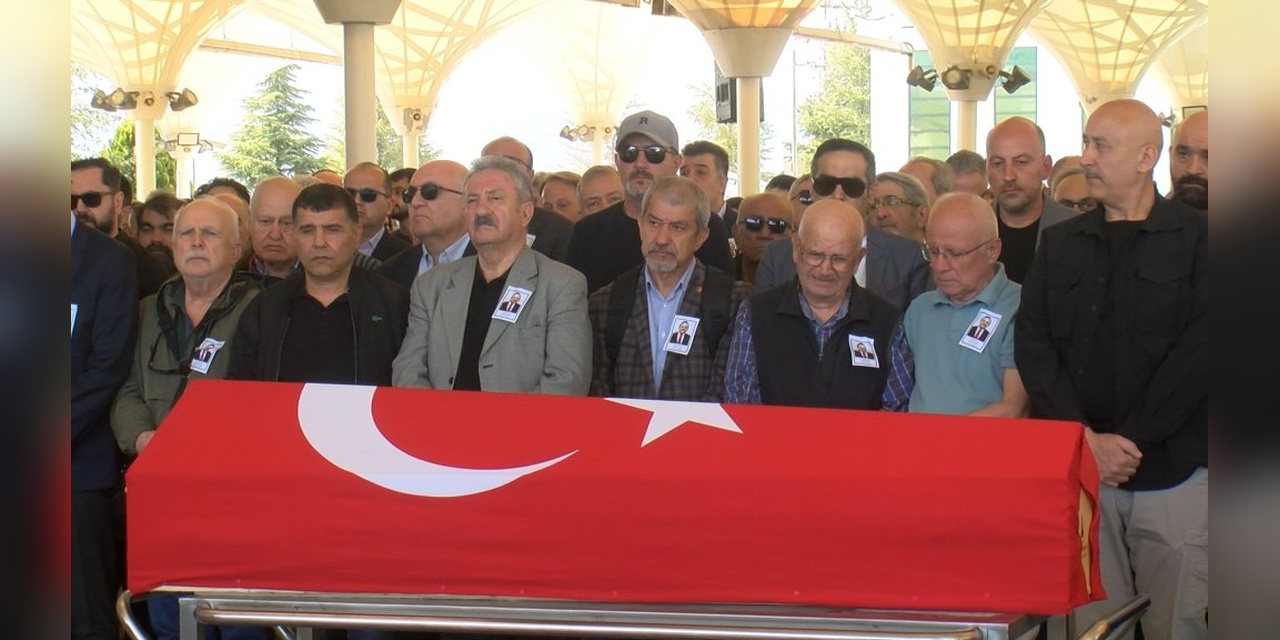 Ahmet Efendi Camisi'nde veda: Büyükelçi Erdeniz Şen son yolculuğuna uğurlandı