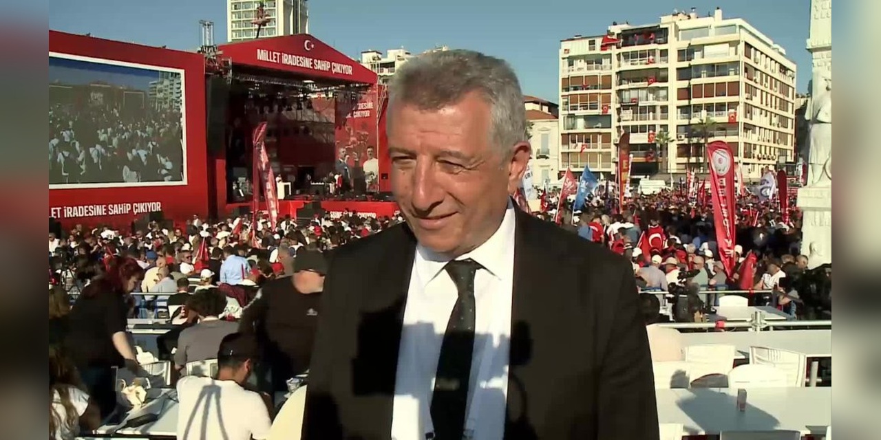 Güzelbahçe Belediye Başkanı Günay: Genç Genel Başkanımız Türkiye'yi ayağa kaldıracak