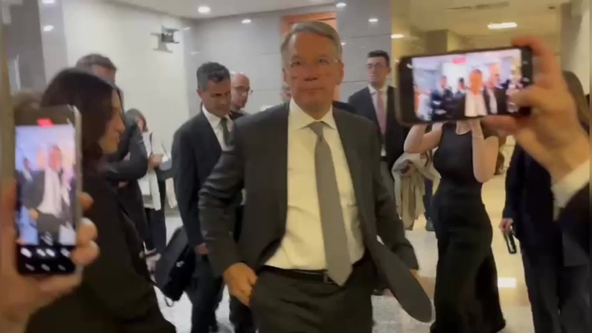 TÜSİAD Başkanı Turan ve YİK Başkanı Aras'ın davası başladı