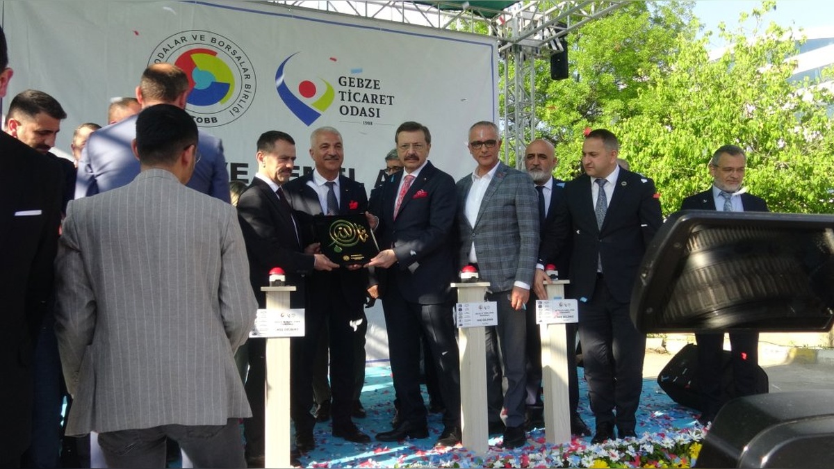 Hisarcıklıoğlu Gebze'de: 'Birbirimizi ötekileştirmeyelim, birlik olursak bizi kimse bükemez'