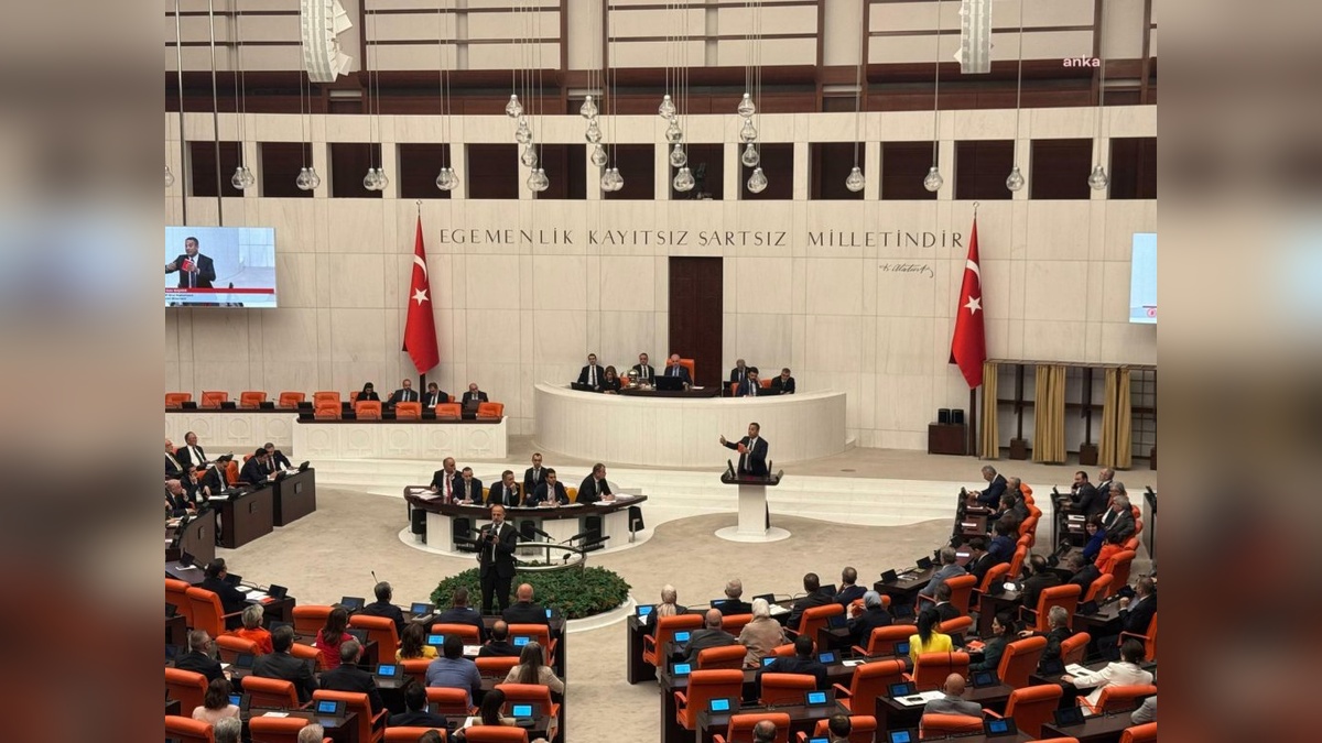 AK Parti, infaz paketini görüşüyor: DEM Parti ile ilk görüşme tamamlandı