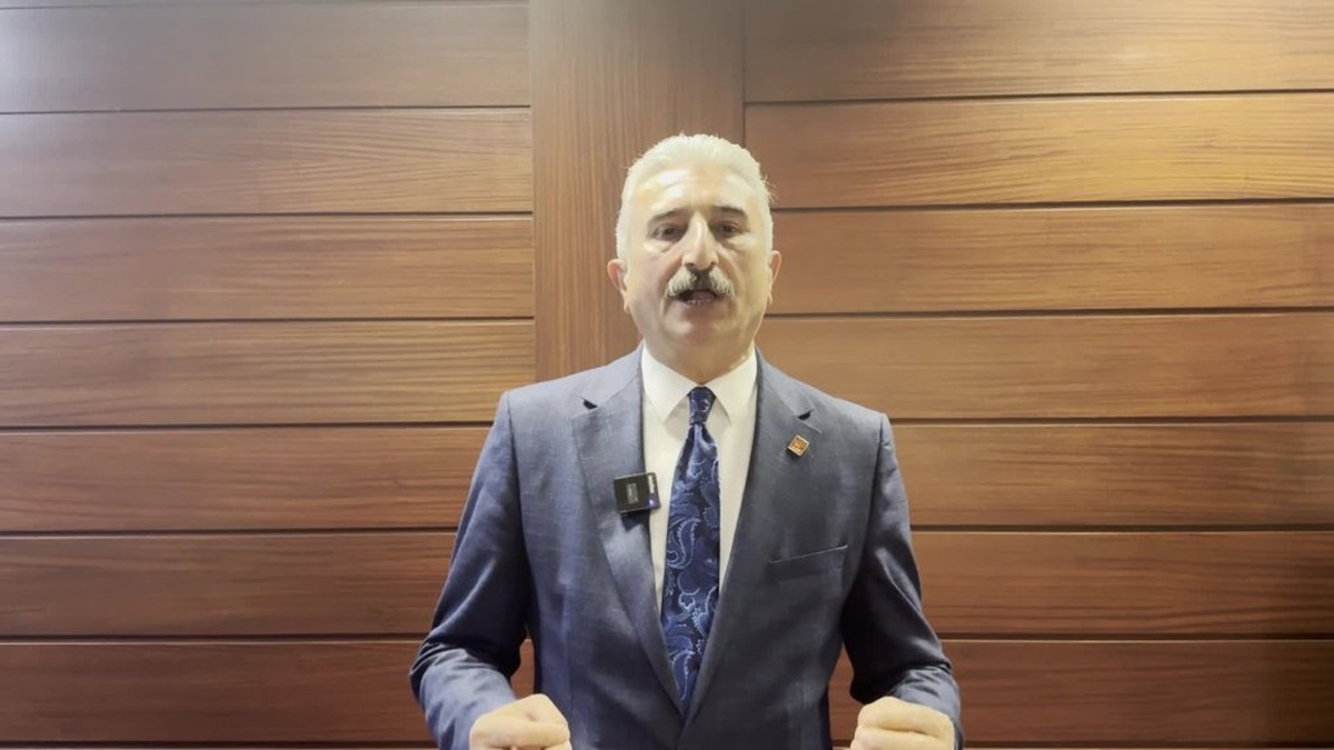 TMSF, CHP mitinginin bilboard duyurularını reddetti
