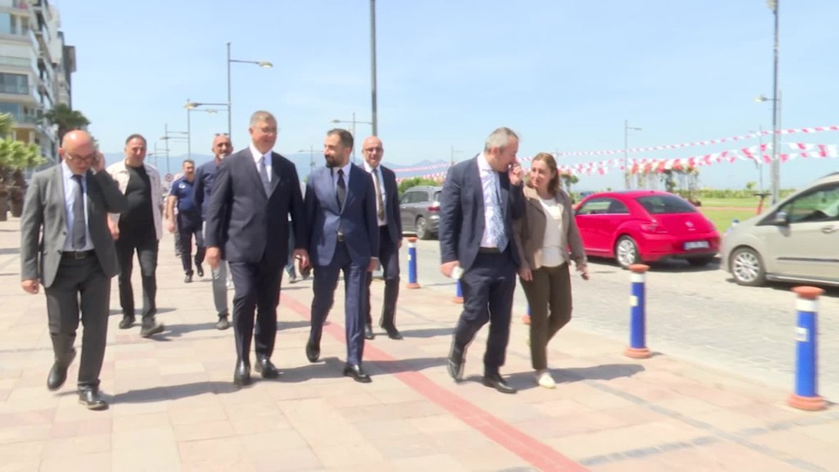 İzmir Kordon'da trafik düzenlemesi için inceleme