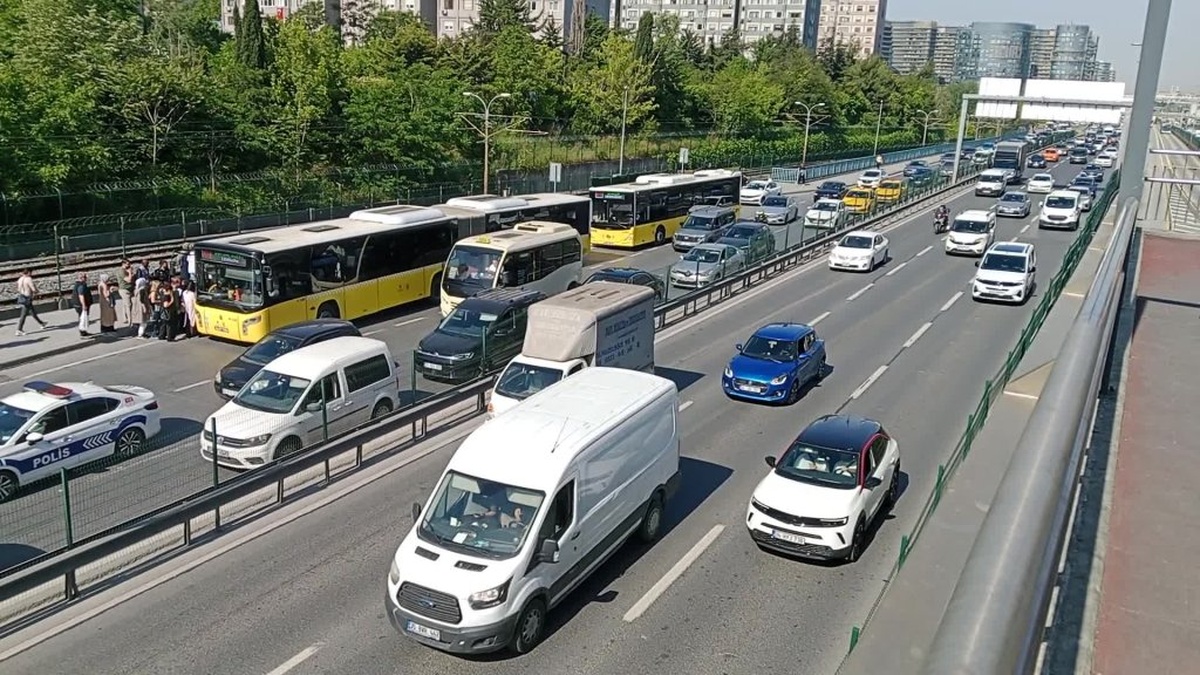 İstanbul'da otobüs eylemi sona erdi: 1930 araç sefer yapmamıştı