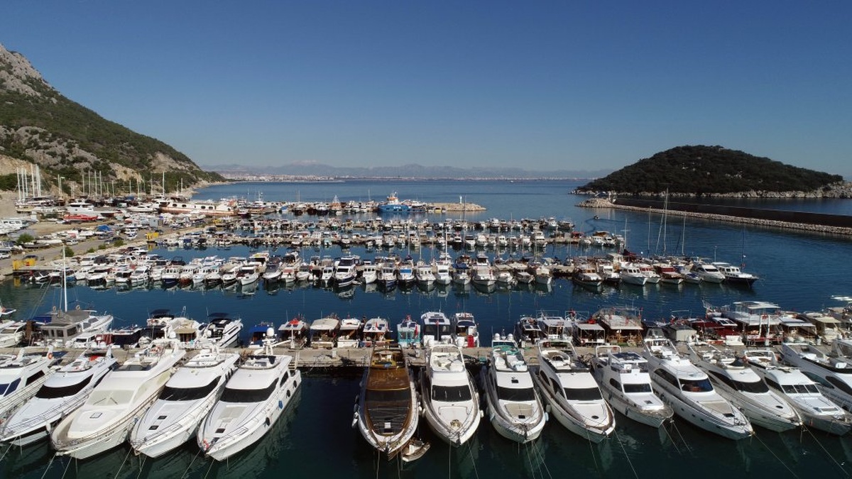 Antalya Balıkçı Barınağı Kooperatifi Başkanı ve üyeleri beraat etti