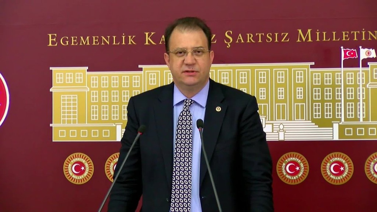 CHP Milletvekili Alp: Ahmet Özer davası ırkçı bir anlayışın ürünü