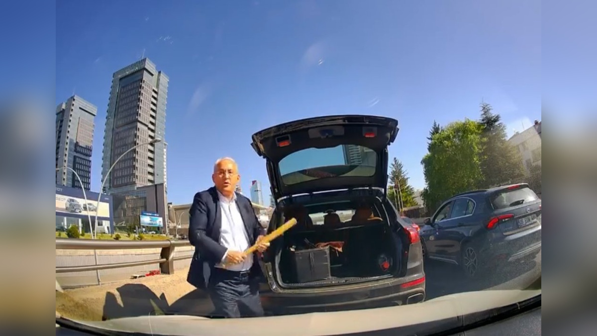 Ankara'da trafik tartışması: Beyzbol sopalı sürücü gözaltına alındı