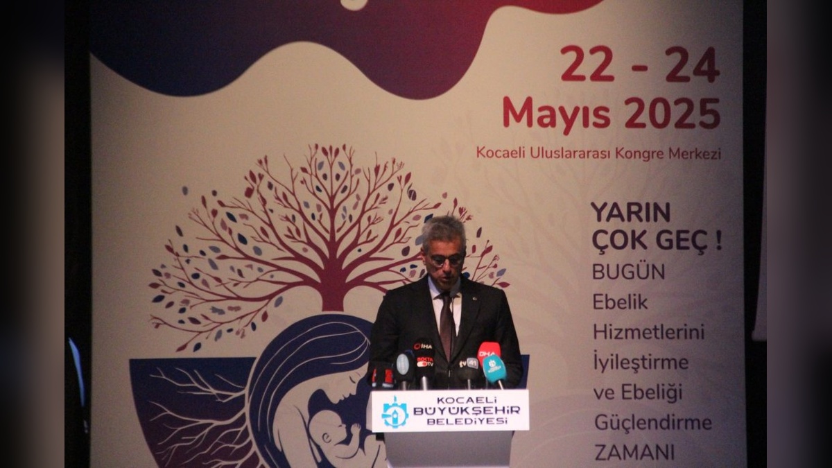 Memişoğlu: Ebelerimiz değerli, sezaryen oranında düşüş sağladık