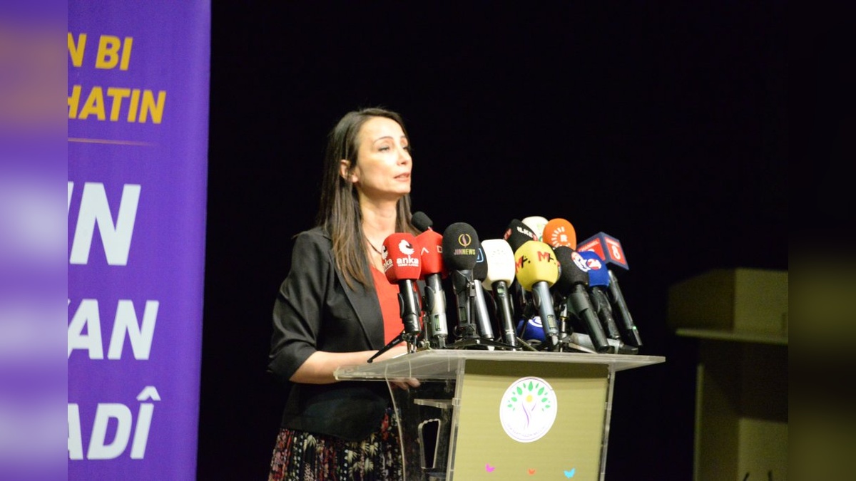 Hatimoğulları: Öcalan'ın çağrısı tarihi bir dönemeç