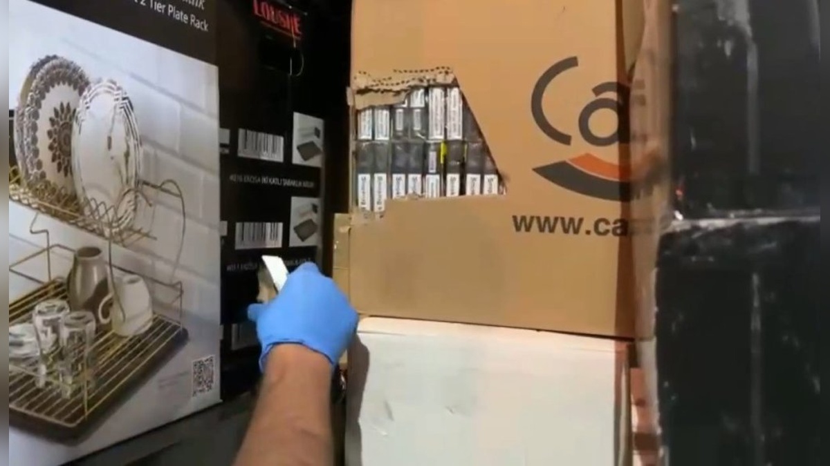 İzmit'te 35 bin paket kaçak sigara ele geçirildi