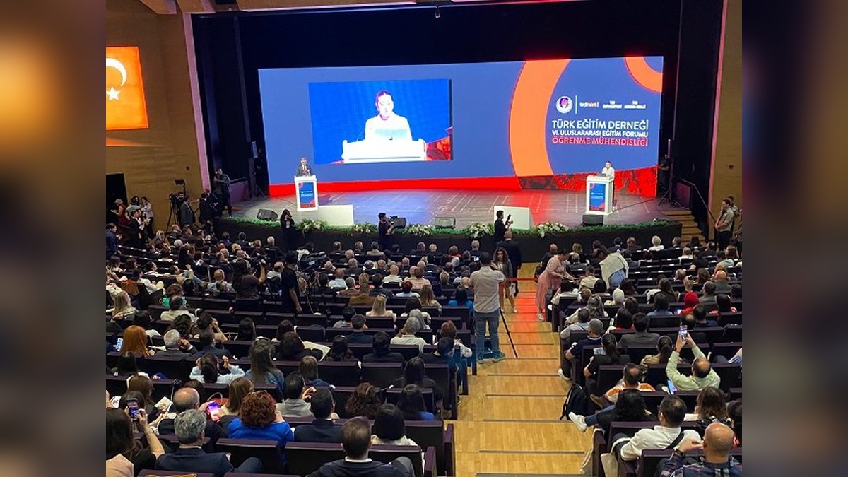 Ankara'da Uluslararası Eğitim Forumu: 'Öğrenme Mühendisliği' Gündemi Tartışıldı
