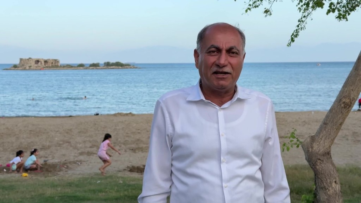 Adana'nın ilk mavi bayraklı plajı: Yumurtalık Ayas Belediye Plajı