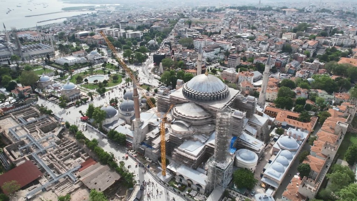 Ayasofya'da kapsamlı restorasyon: Ana kubbe güçlendiriliyor
