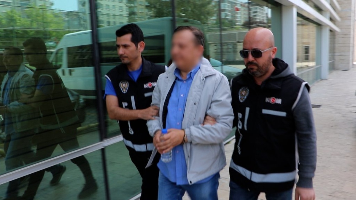 Samsun'da 17 ruhsatsız tabanca ve binlerce mermi ele geçirildi