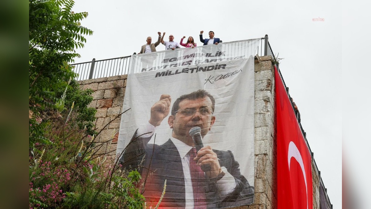 Özgür Özel: İmamoğlu posterlerine yasak: Cürmünüz kadar yer yakarsınız!
