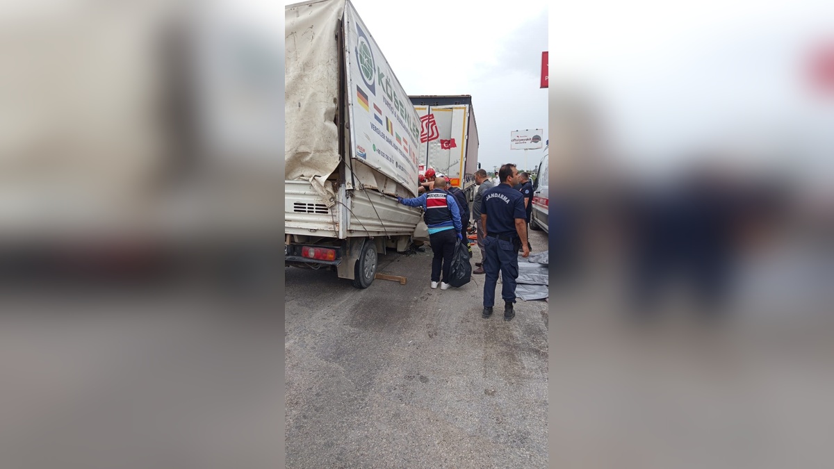 Karacabey'de korkunç kaza: 2 ölü