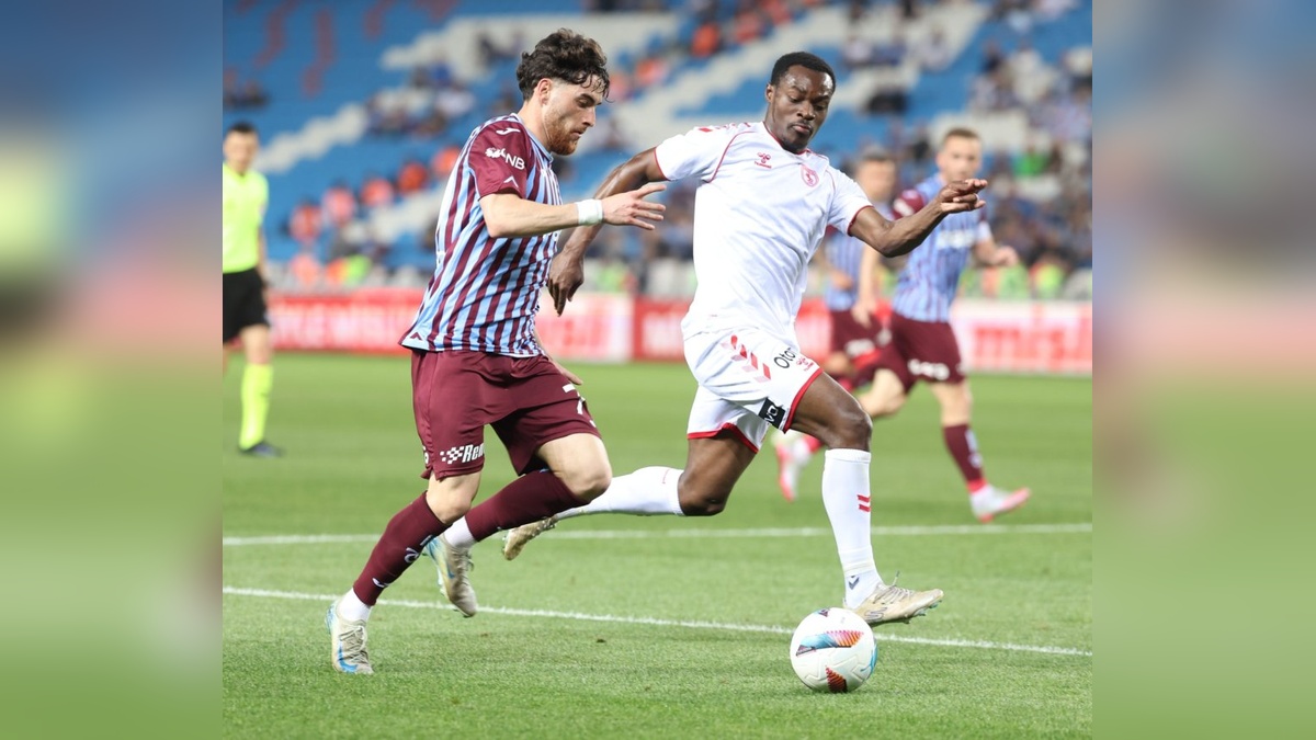 Trabzonspor, Samsunspor'la berabere kaldı: Taraftarlar galibiyetsiz veda etti