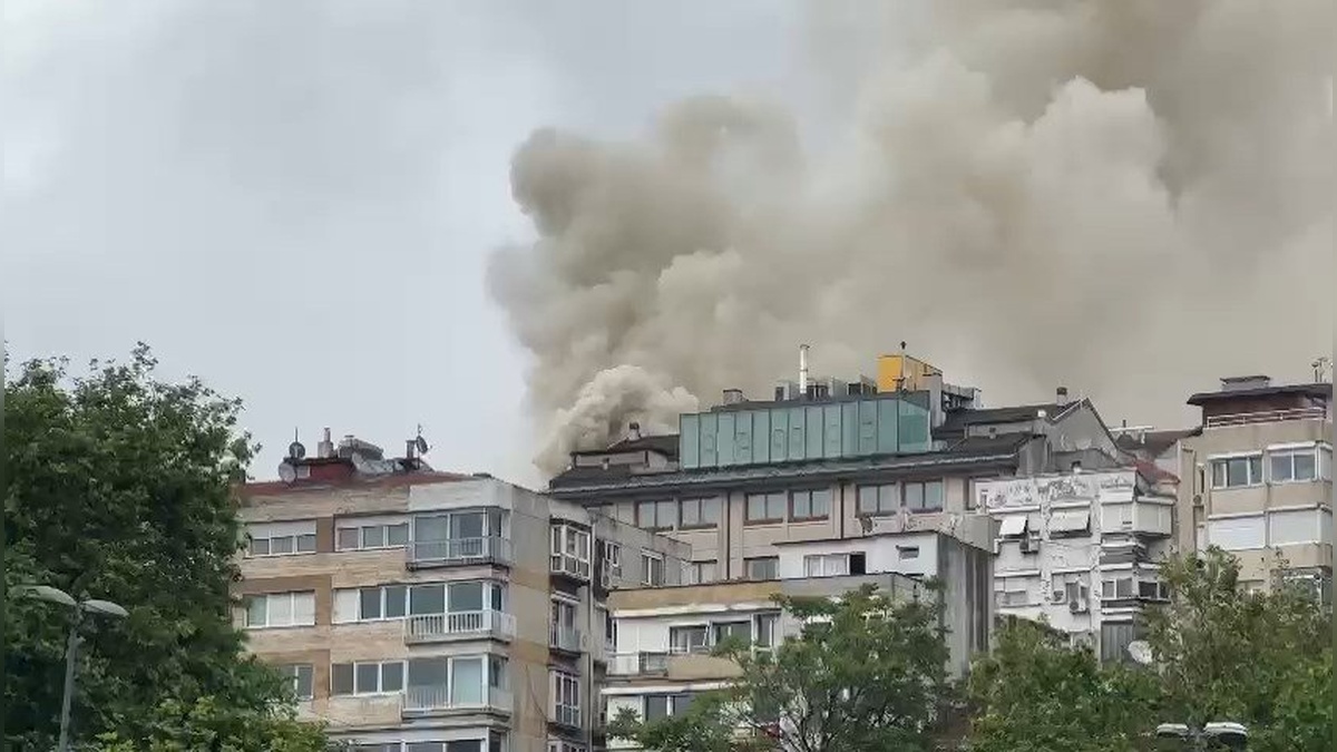 Nişantaşı'nda inşaatta yangın