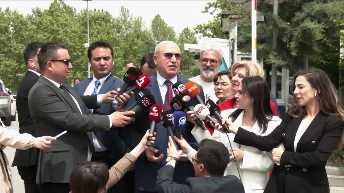 Tanal: CHP Kurultayı Davası Bir Kumpas