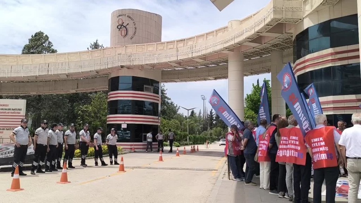 Eğitim-İş Sendikası: Üniversiteler rant üreten kurumlara dönüşüyor