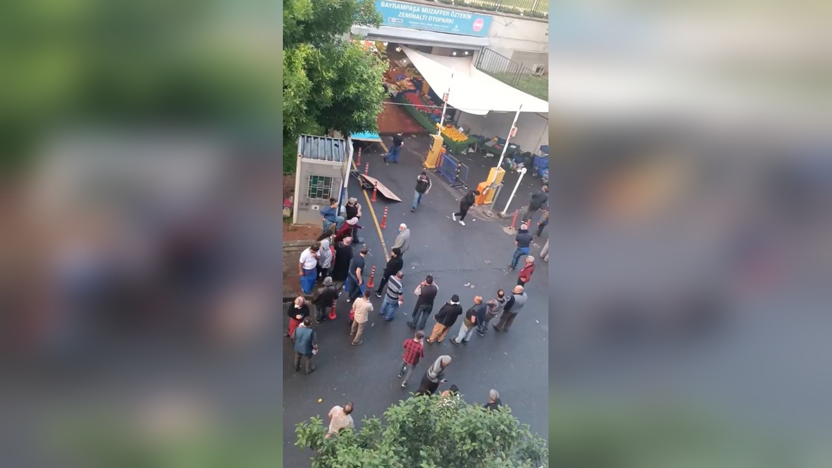 Bayrampaşa'da otopark kavgası: Biber gazı pazarı etkiledi