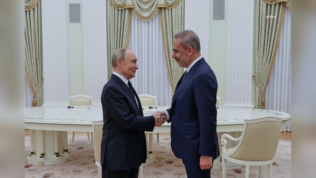 Fidan, Putin ile görüştü: Ukrayna savaşı ve ekonomi masada