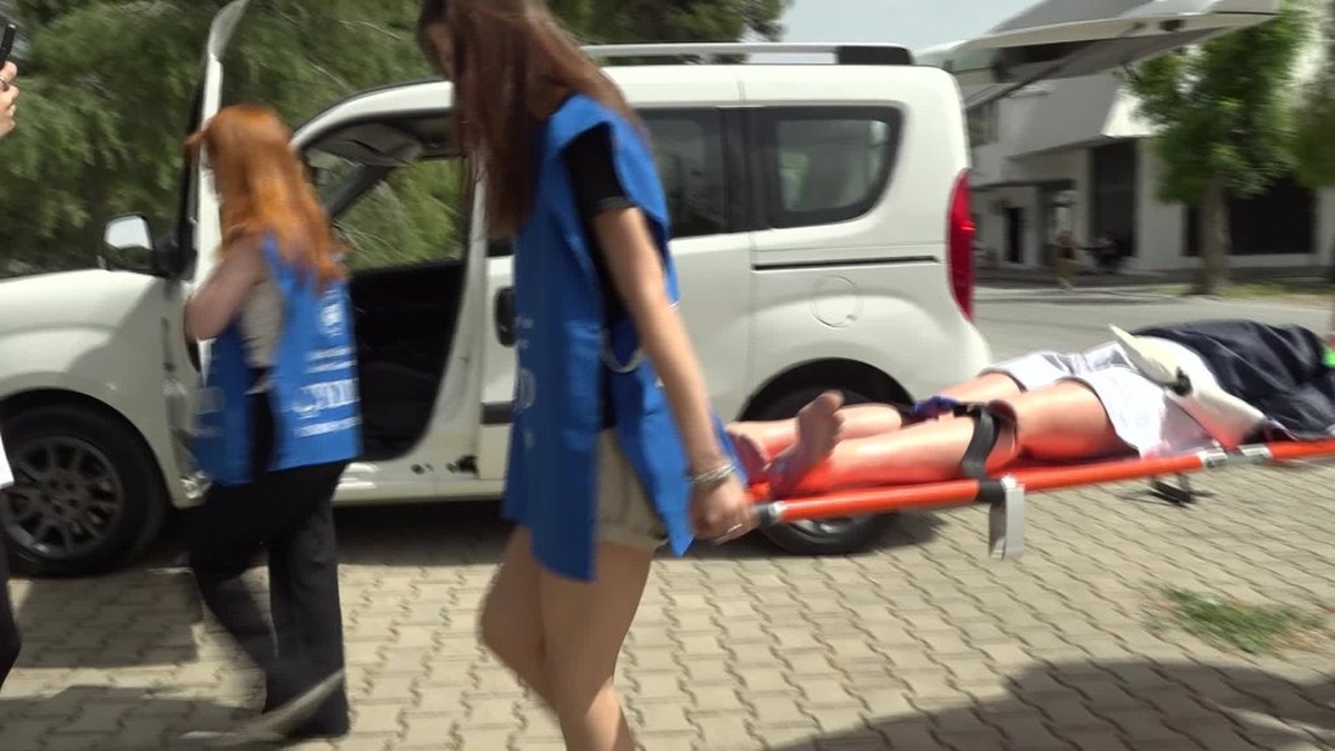 İzmir'de afetlerde ilk yardım turnuvası