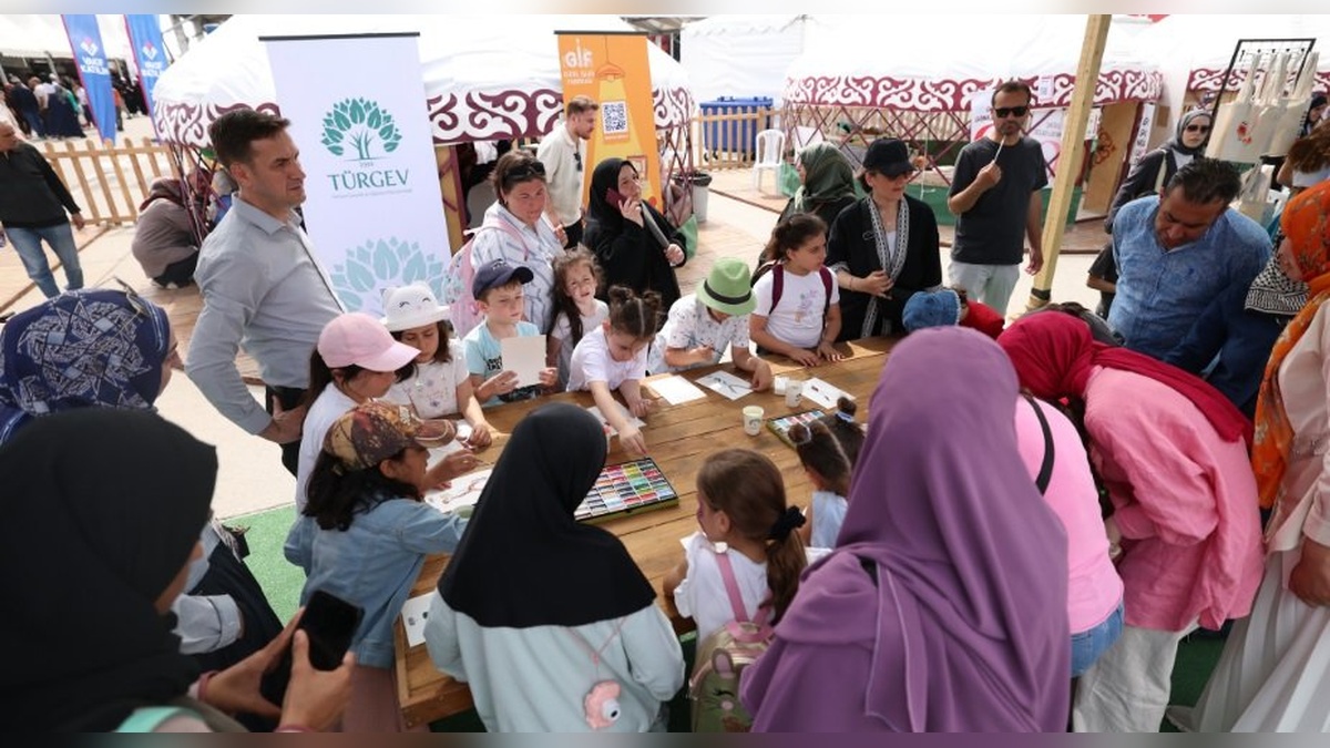 İstanbul Atatürk Havalimanı'nda Etnospor Kültür Festivali: TÜRGEV, kültürlerarası köprüler kurdu