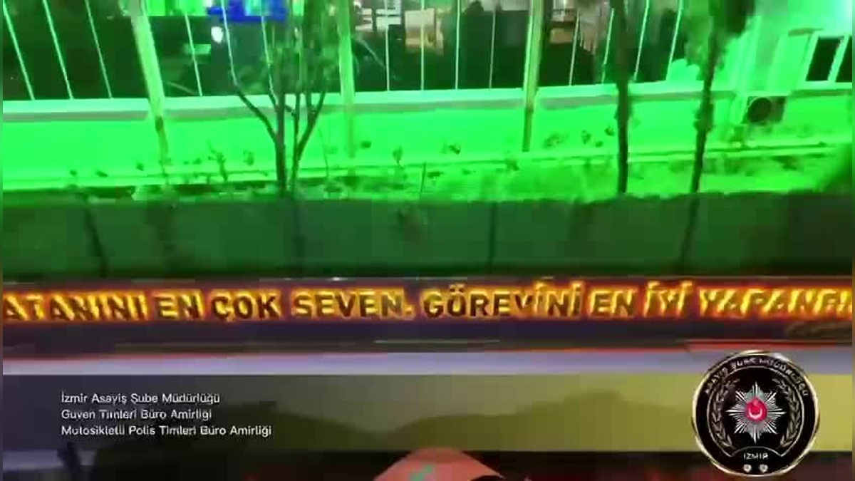 İzmir'de uyuşturucu operasyonu: 2 gözaltı