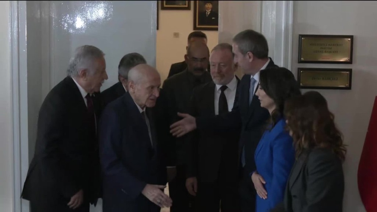 DEM Parti heyeti, MHP Genel Başkanı Bahçeli'yi ziyaret etti