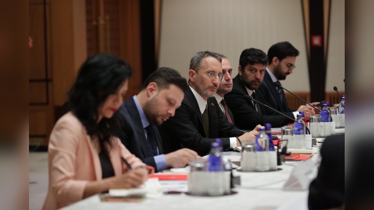 Altun: Kamu iletişiminde ortak akıl ve stratejik duruş güçlendirilecek