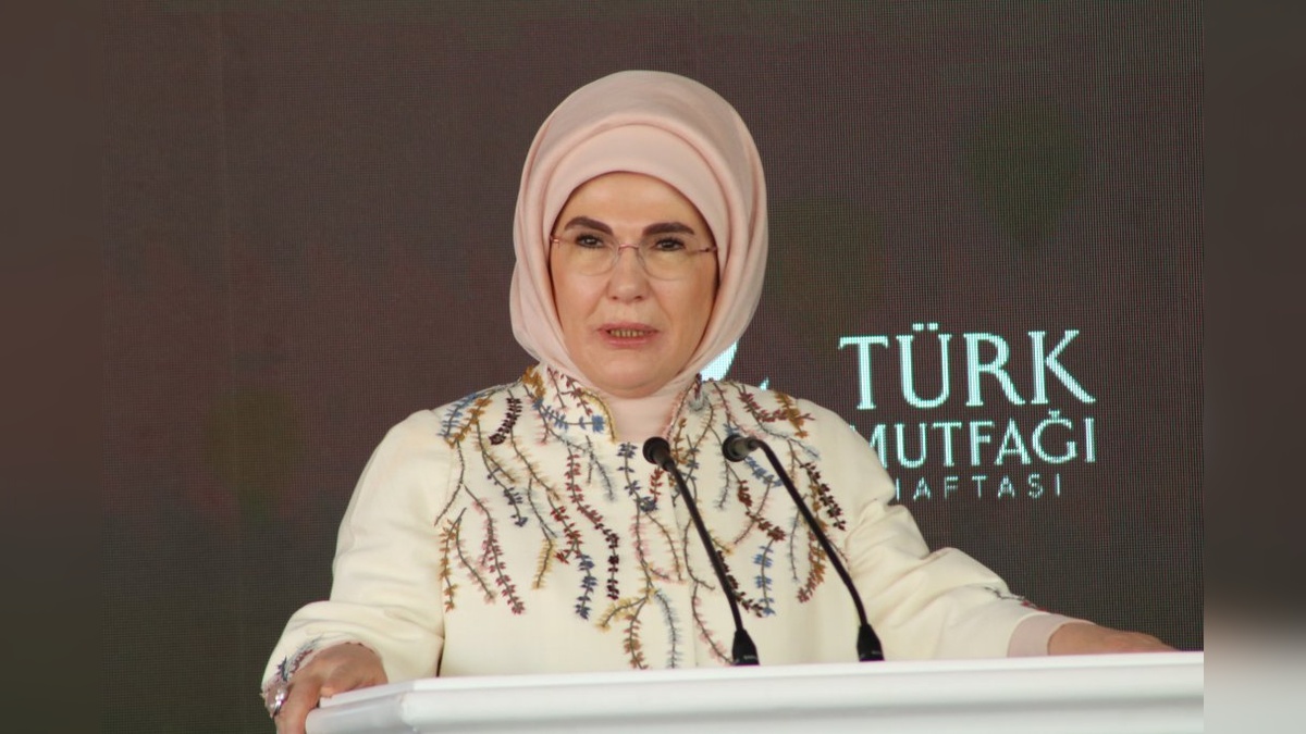 Emine Erdoğan, Kapadokya'da Türk Mutfağı Haftası'nı kutladı: Klasik Türk yemeklerinin önemini vurguladı
