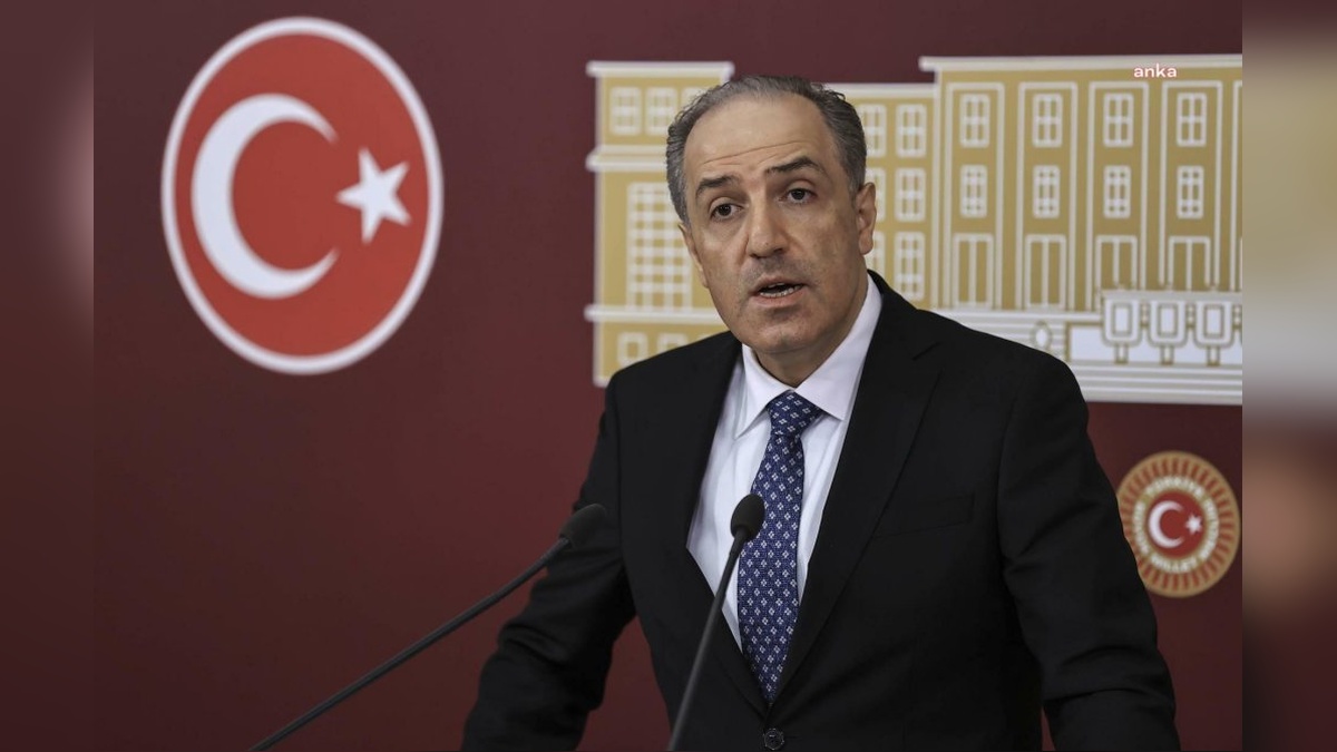 Yeneroğlu: Kur'an meali sansürü, ifade özgürlüğünü ihlal ediyor