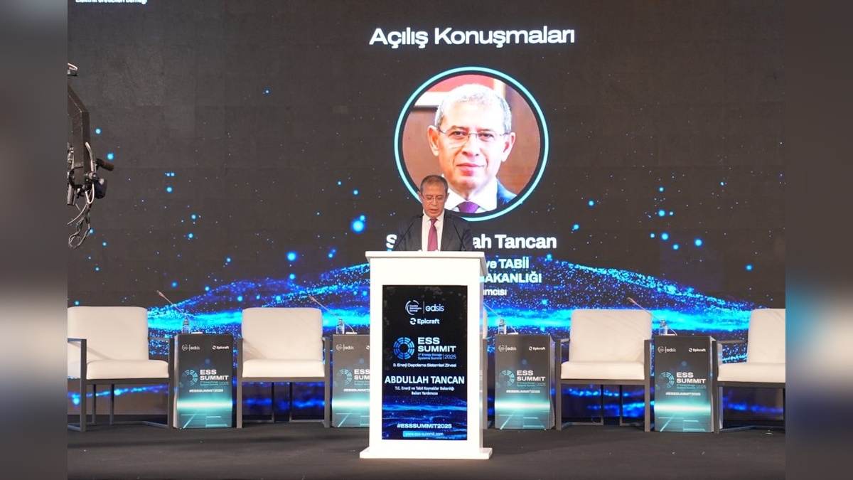 Ankara'da 3'üncü Enerji Depolama Sistemleri Zirvesi: 2035 hedefleri açıklandı